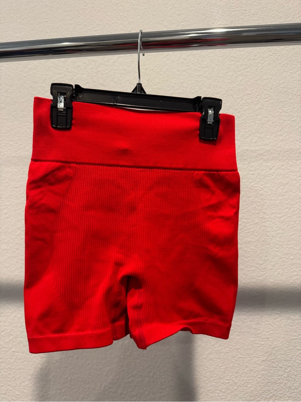 SHEIN Red High-Waist Seamless Athletic Shorts